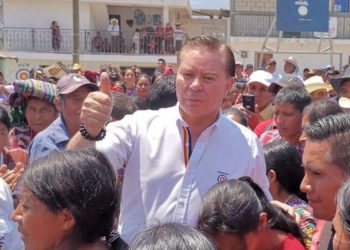 Un yate y dólares falsos: así atrapó la DEA al candidato presidencial de Guatemala acusado de corrupción