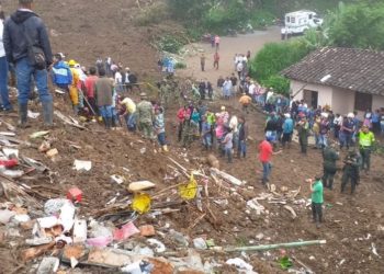 Alud de tierra deja al menos 14 muertos en Colombia