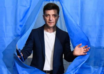 El cómico Zelenski gana la presidencia en Ucrania con el voto de los desencantados de la política