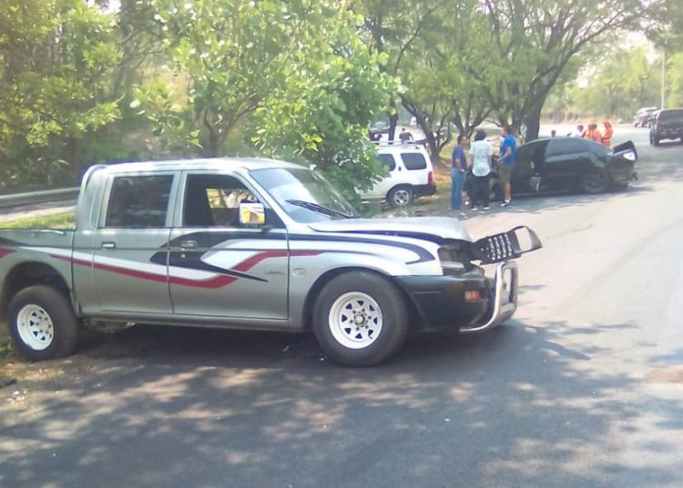 (VIDEO) Múltiple accidente de tránsito deja seis lesionados en San Vicente