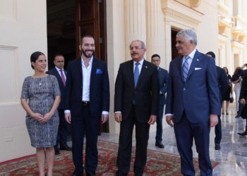 (VIDEO) Bukele visita República Dominicana para copiar desarrollo turístico que implementaría en El Salvador