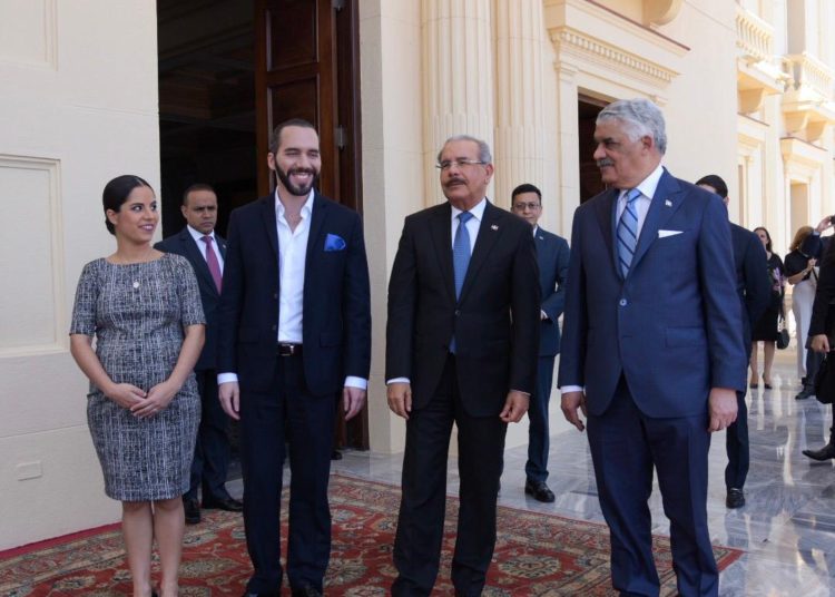 (VIDEO) Bukele visita República Dominicana para copiar desarrollo turístico que implementaría en El Salvador