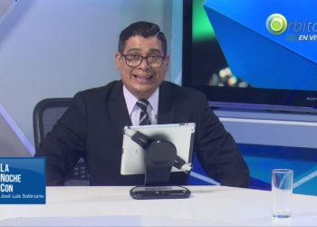 Invitan a los médicos cubanos a presentar original y copia de sus títulos