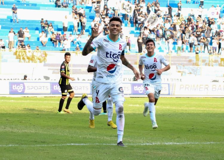 Alianza gana 6-2 al Audaz