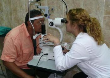 Salud pide a JVPM autorizar a médicos cubanos para que ejerzan la profesión en el país