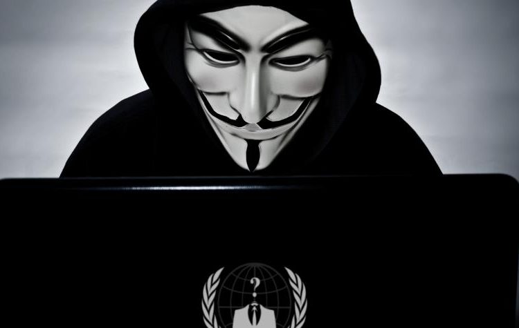«Liberen a Assange o lo pagarán»: Anonymous amenaza a EE.UU. y Reino Unido