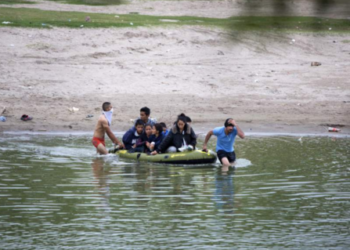 Migrante hondureño y su hijo mueren ahogados en el río Bravo al intentar cruzar a EE.UU.