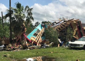 Tormentas y tornados causan tres muertos en Texas, Estados Unidos