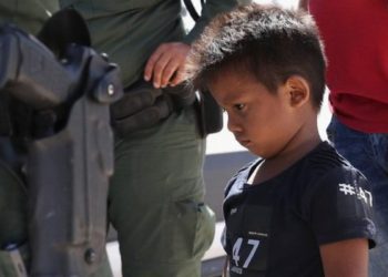 Trump presiona para restablecer la política de separación de niños de padres inmigrantes