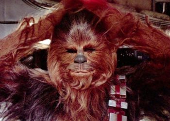 Murió Peter Mayhew, el actor que dio vida a Chewbacca en «Star Wars»