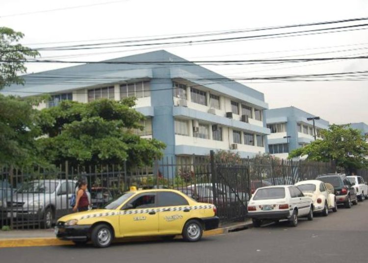 ¿Por qué razón el MINED se quedó sin internet?