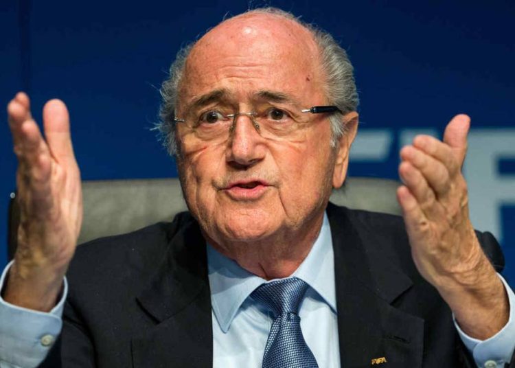 Joseph Blatter demandará a la FIFA y a Gianni Infantino por difundir «información falsa» contra él