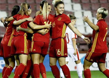 La FIFA añadirá dos premios dedicados al fútbol femenino