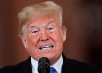 Trump: «Con China perdemos 500.000 millones de dólares al año, eso no va a continuar»