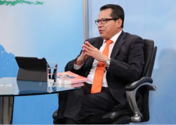 Ordenan a Pastor Carlos Rivas no consumir bebidas embriagantes por un año