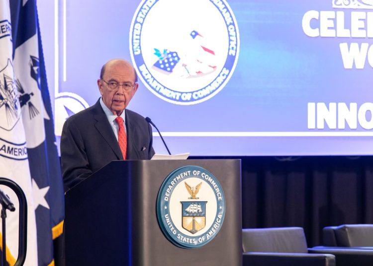 Donald Trump oficializa delegación que asistirá a toma de posesión de Nayib Bukele