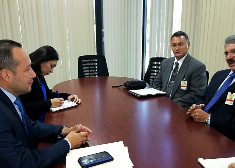 Norman Quijano declara ante FGR actos de corrupción en Asamblea Legislativa