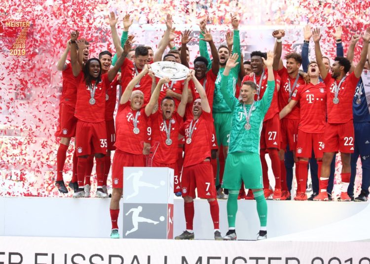 Robben y Ribéry se despiden del Bayern como campeones