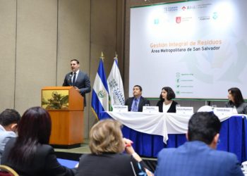 Alcaldías del área metropolitana buscan implementar estrategia integral de residuos sólidos