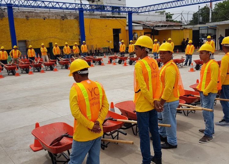 Miguel Pereira logra acuerdo para que penal de San Miguel sea el primer Centro Abierto en el oriente del país