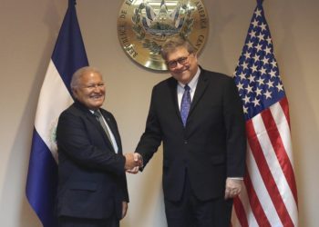 Fiscal de EE.UU. confirma apoyo a Sánchez Cerén para combatir crimen en el Triángulo Norte