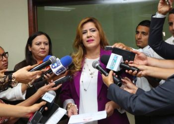 (VIDEO) Diputadas del FMLN buscan que el Estado garantice la protección de los derechos de menores retornados