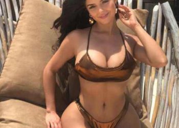 Demi Rose sacó suspiros con candentes fotografías en bikini