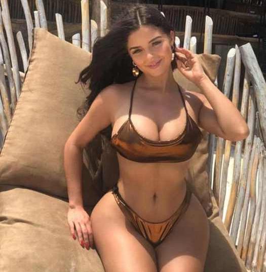 Demi Rose sacó suspiros con candentes fotografías en bikini