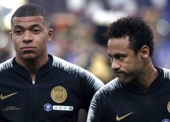 ¿Guerra fría entre Neymar y Mbappé por el trono del PSG?