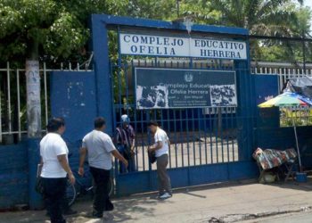 Colegios privados y escuelas públicas de la zona costeras suspenden clases por 24 horas