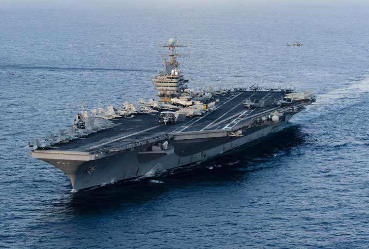 Tensión en el Estrecho de Ormuz por arribo de portaaviones de EE.UU.