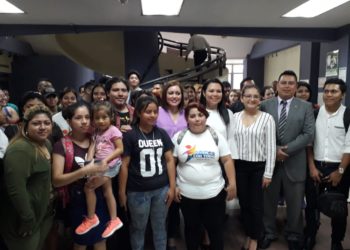 Diputados del FMLN solicitan que programa “Jóvenes con Todo” se convierta en política pública