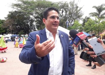 (VIDEO) Roberto d’Aubuisson: «No vamos a partir como oposición boicoteando su gobierno, sería un error histórico»