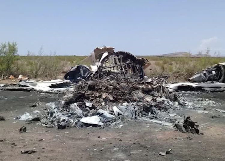 Piloto de avión estrellado en México, ligado a “El Chapo” y Muamar Gadafi