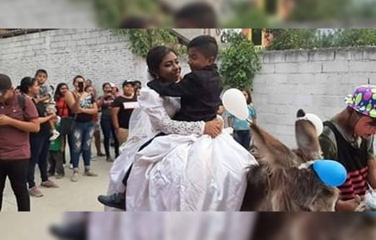 La historia del “niño” que se casó con una mujer en Acapulco