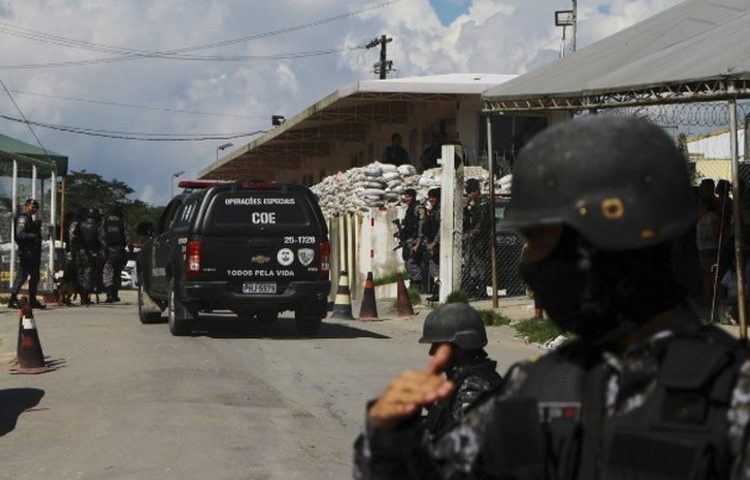 Al menos 55 muertos dejan violentas peleas en cárceles de Brasil