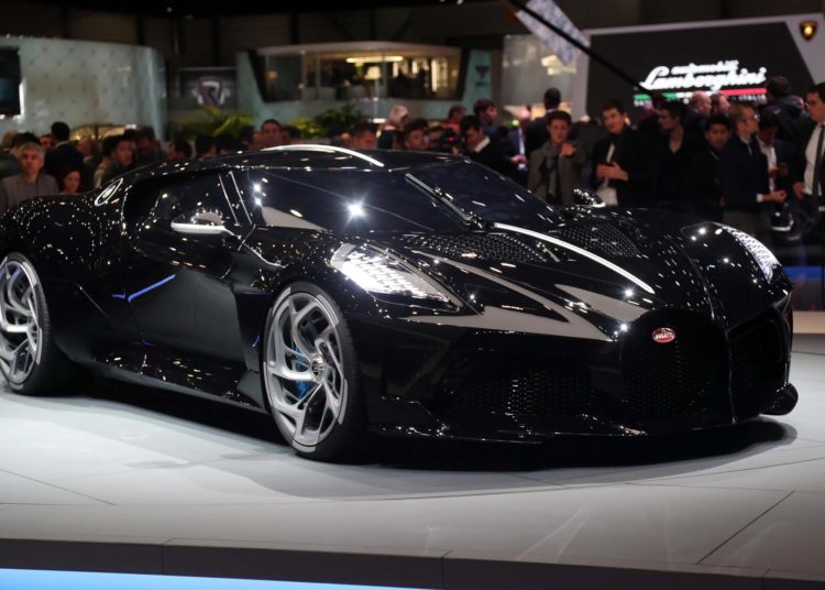 Cristiano Ronaldo habría comprado un Bugatti de 12 millones de dólares