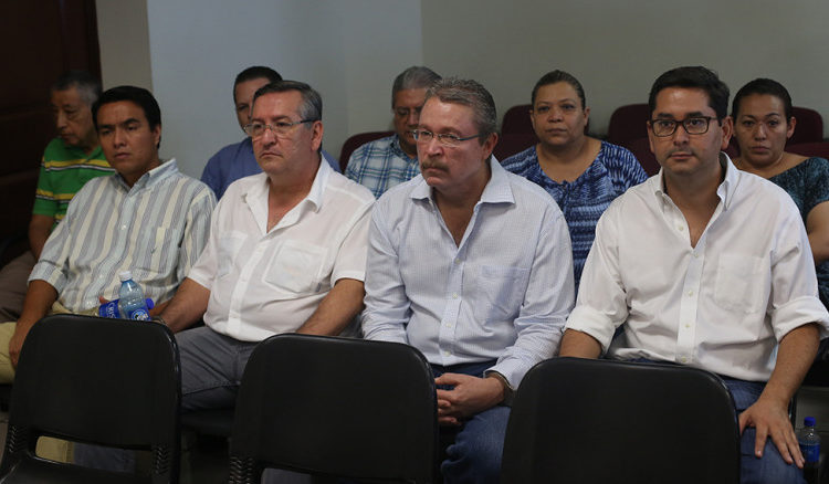 César Funes Cruz y su hijo Gerardo dispuestos a garantizar el pago de $ 1.3 millones para alcanzar un acuerdo con la FGR