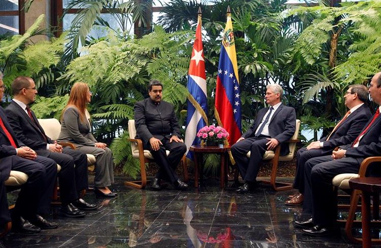 Trump: “Apoyamos al pueblo cubano en su búsqueda de libertad y democracia”