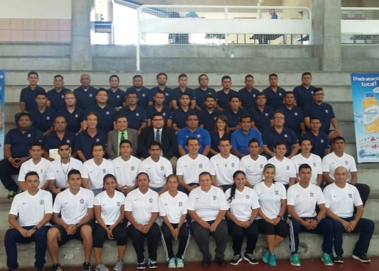 El Salvador gana plata en atletismo y vence a Costa Rica en fútbol en Juegos Universitarios Centroamericanos y del Caribe en Colombia