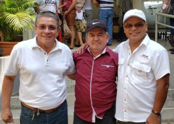 Óscar Ortiz pide “cambios reales” al interior del FMLN