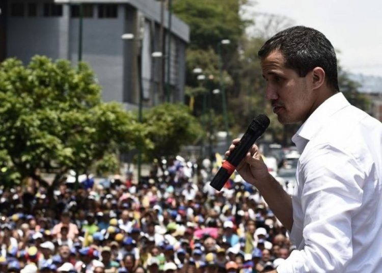 Juan Guaidó llama a los venezolanos a una huelga general para derrotar a Maduro