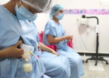 Capacitan a personal para el manejo de banco de leche materna