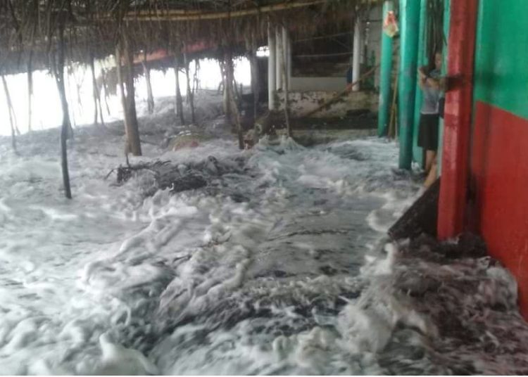 Confirman mareas vivas y oleaje alto para este fin de semana