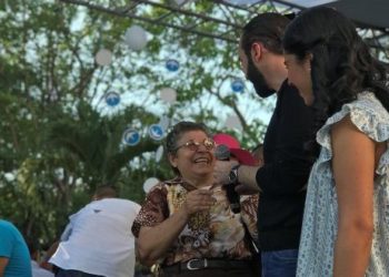 Dirigente histórica del FMLN, María Chichilco, será ministra de Desarrollo Local