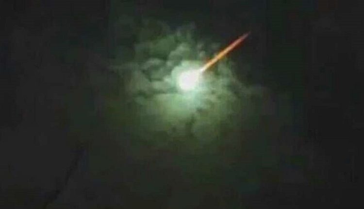 La caída de un meteorito alarmó a los pobladores de Uruapan, México