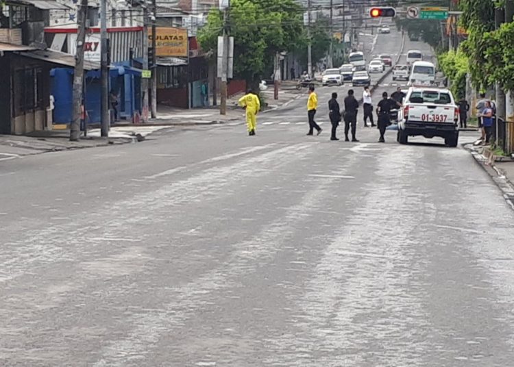 Accidente de tránsito deja un motociclista fallecido y un lesionado cerca del INFRAMEN