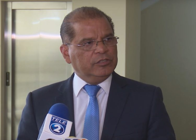 Ortiz denuncia campaña de desprestigio en su contra y pide a su partido investigue al respecto