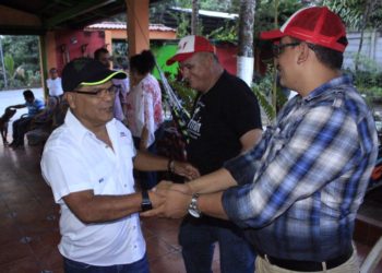 Ortiz propone «recuperar la capacidad política y electoral del FMLN» en tres años