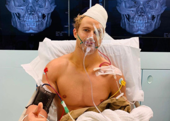 Expeleador de UFC Sage Northcutt fue víctima de brutal nocaut en su debut en Asia